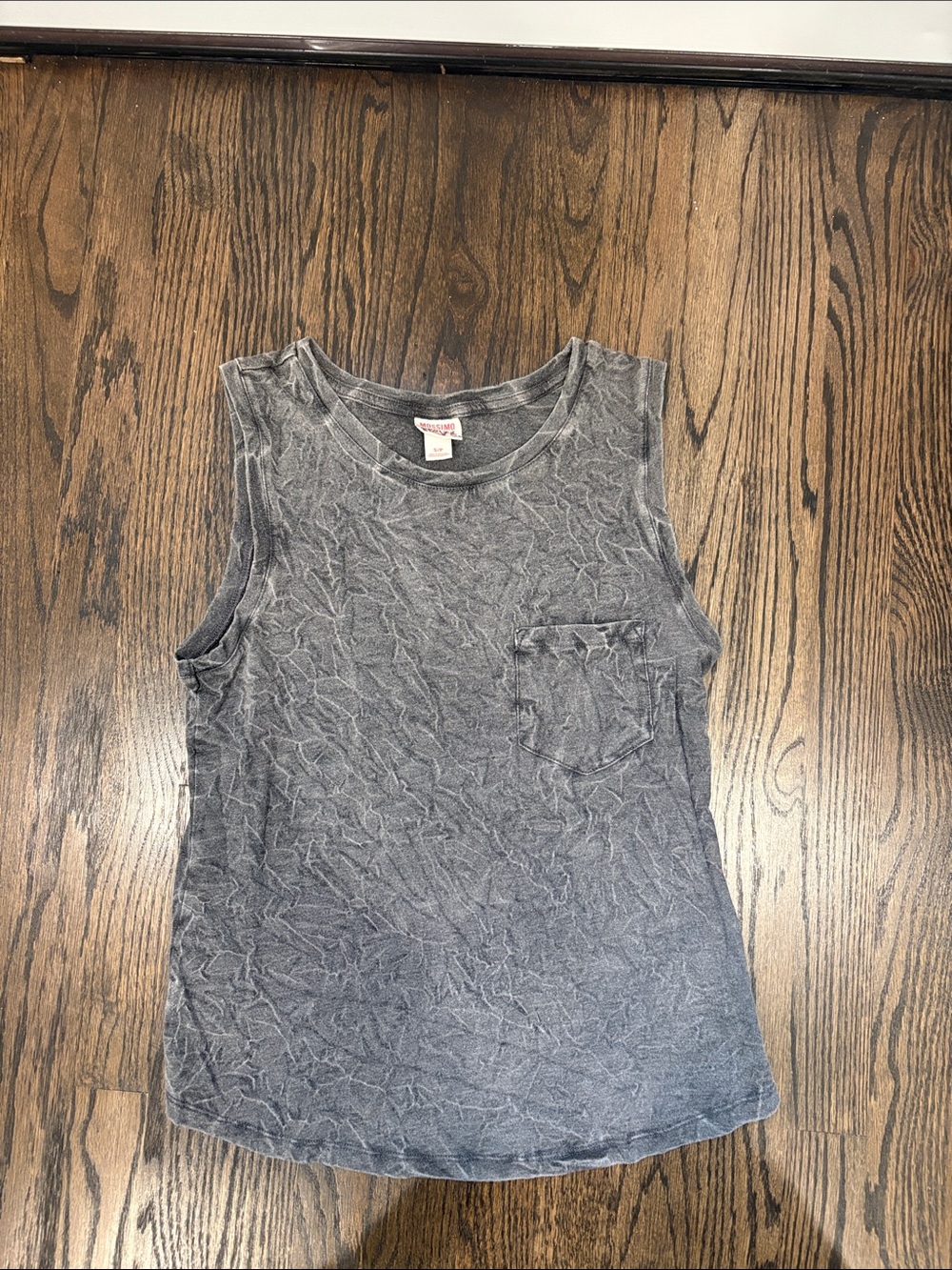 Women’s Washed Grey Sleeveless Pocket Tank Top